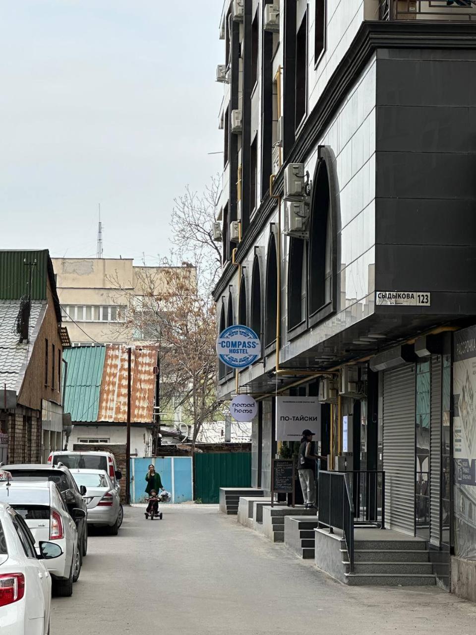 Apartment With City View On Sydykova St. 123 Bishkek Exterior foto